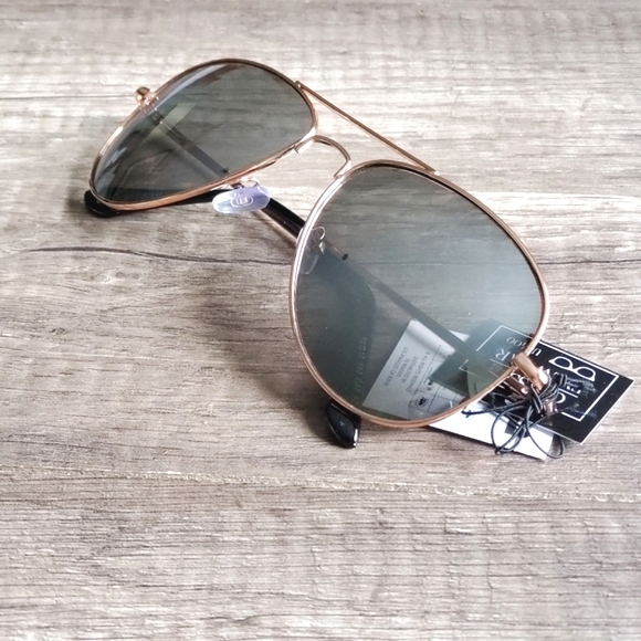 Other - Unisex Aviator Fashion Sunglasses